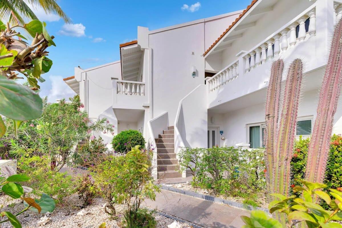 Belmar Oceanfront Apartment 14 Divers Paradise Playa Exterior foto
